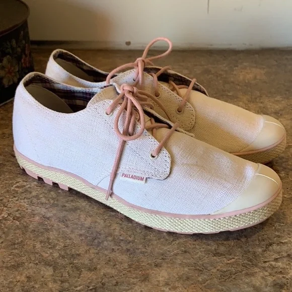 Palladium Pampa Oxford Lug Sole Sneakers - Picture 1 of 10